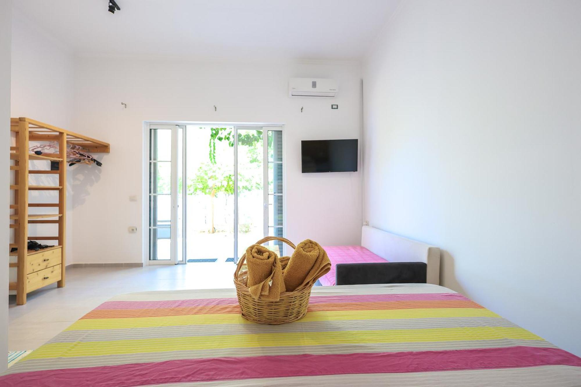 Casablanca Rooms Dhërmi Extérieur photo