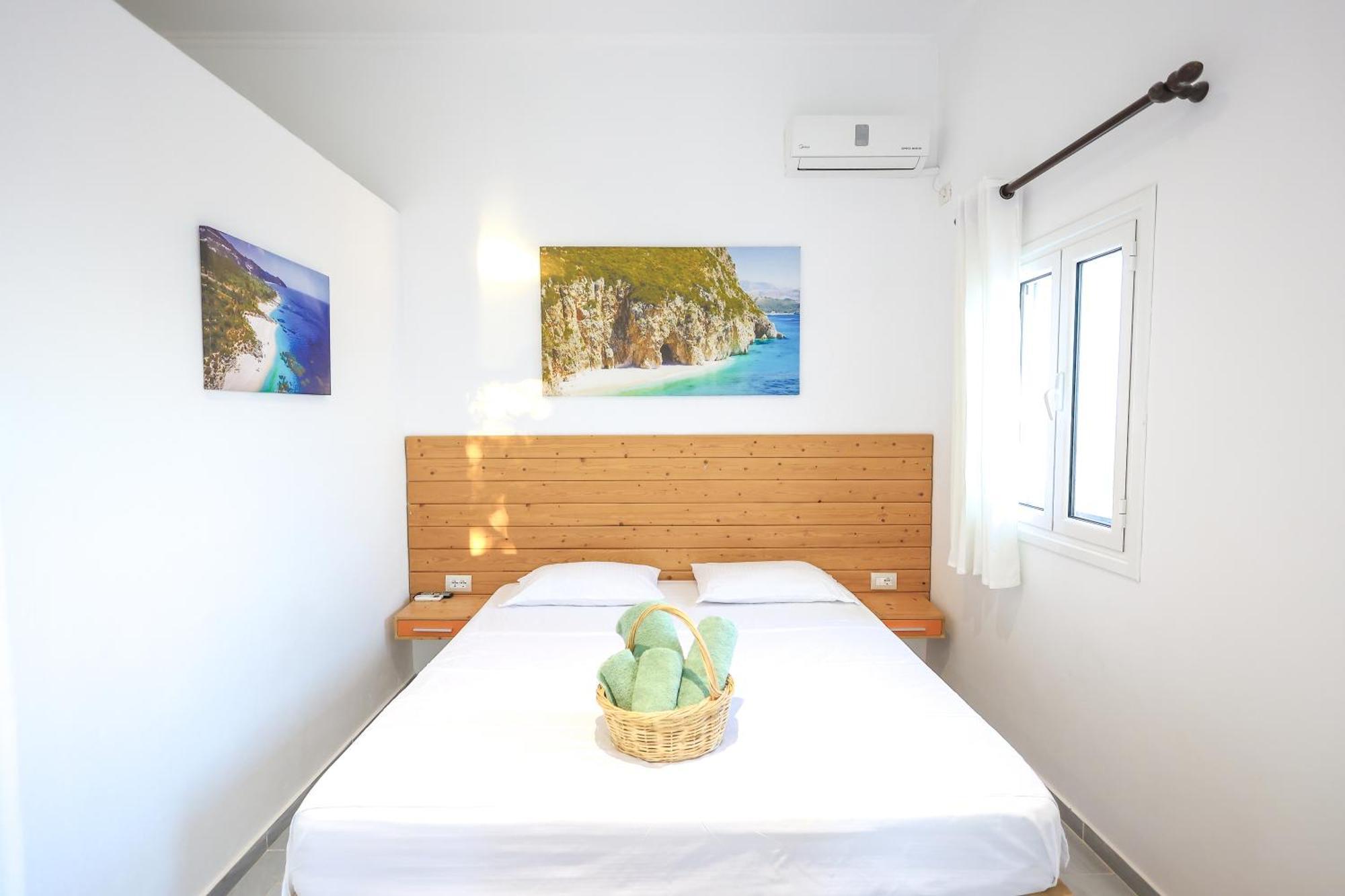 Casablanca Rooms Dhërmi Extérieur photo